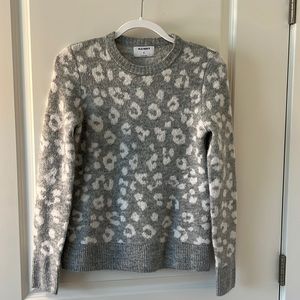 Old Navy Sweater